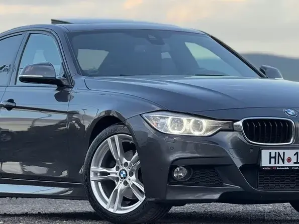 BMW Seria 3 F30/F31/F34 320d Sport-Aut. Blue Performance Sport Line