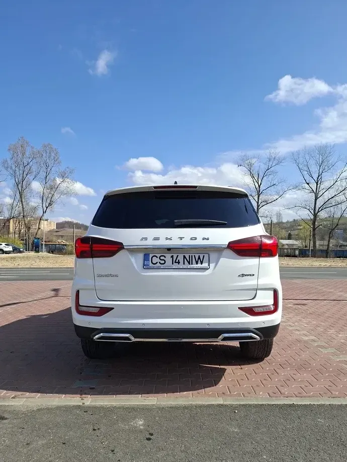 SsangYong REXTON G4 2.2 e-XDI 4WD Black Edition — imagine 6