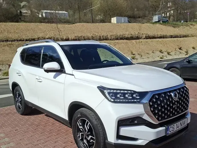 SsangYong REXTON G4 2.2 e-XDI 4WD Black Edition