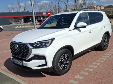 SsangYong REXTON G4 2.2 e-XDI 4WD Black Edition