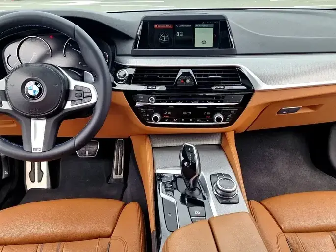 BMW Seria 5 G30/G31 520d Efficient Dynamics Edition Aut. Sport Line