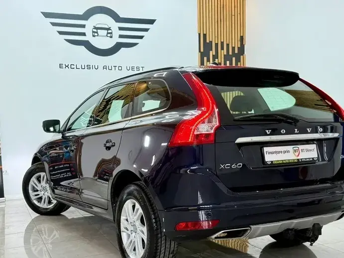 Volvo XC 60 II D4 Momentum