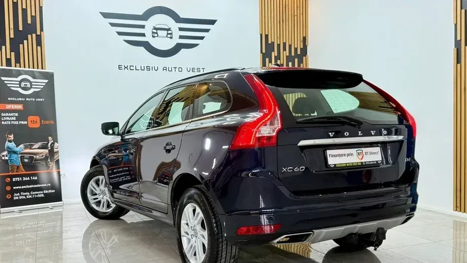 Volvo XC 60 II D4 Momentum — imagine 4