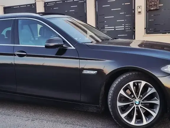 BMW Seria 5 F10/F11/F07 520d