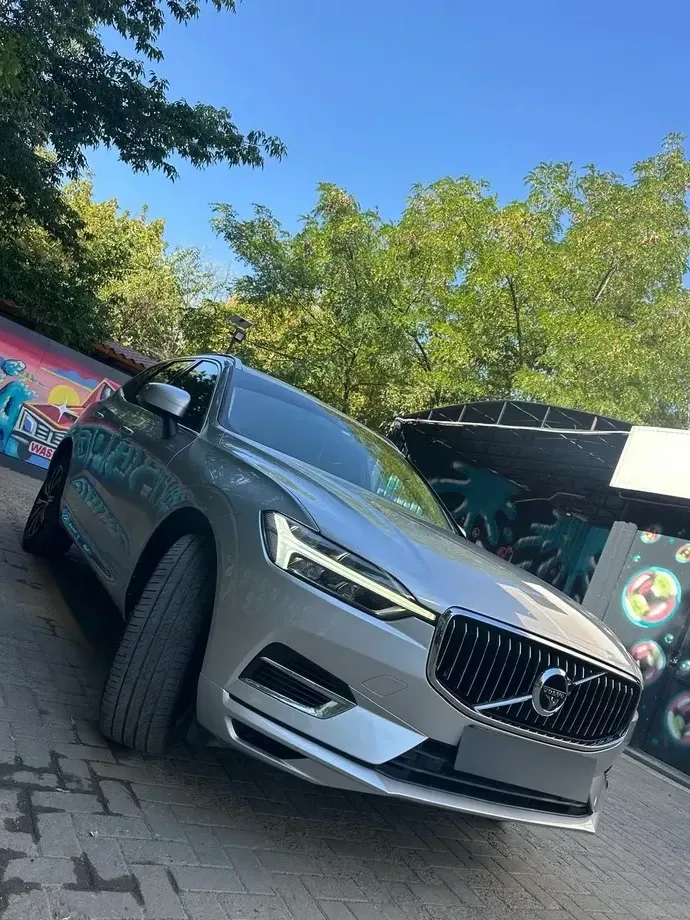 Volvo XC 60 II — imagine 4