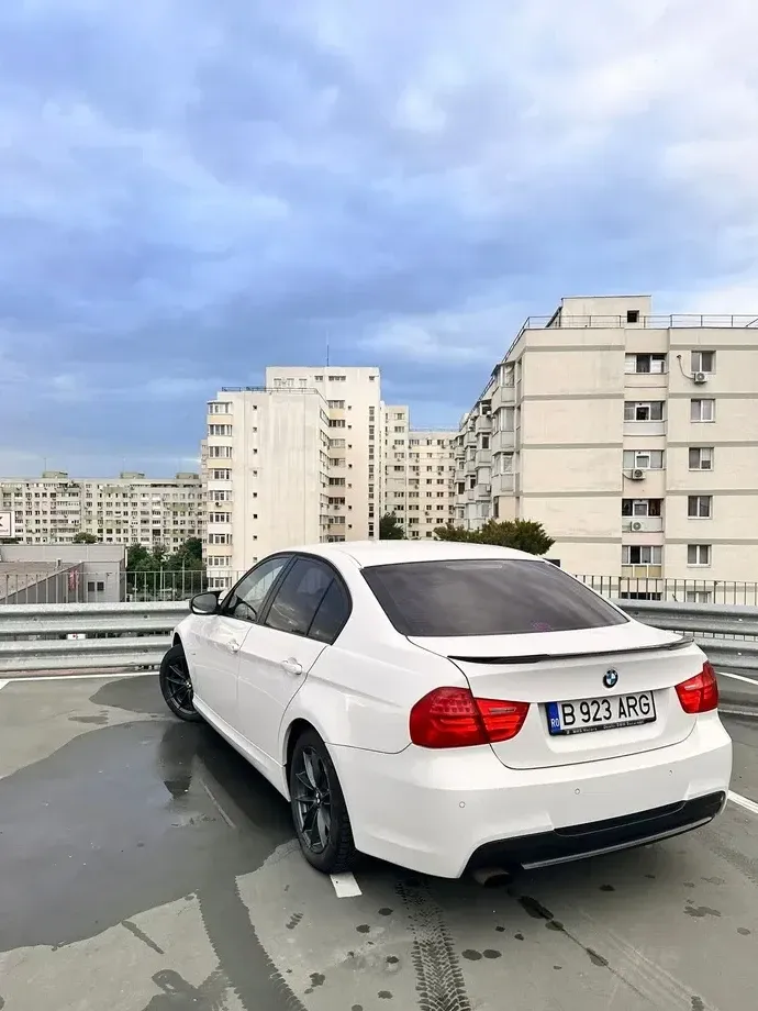 BMW Seria 3 E90/E91/E92/E93 — imagine 3
