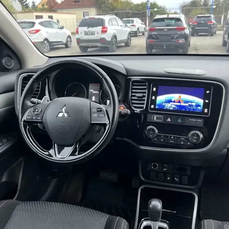 Mitsubishi Outlander 2.2 DI-D 4WD Automatik Intense — imagine 5