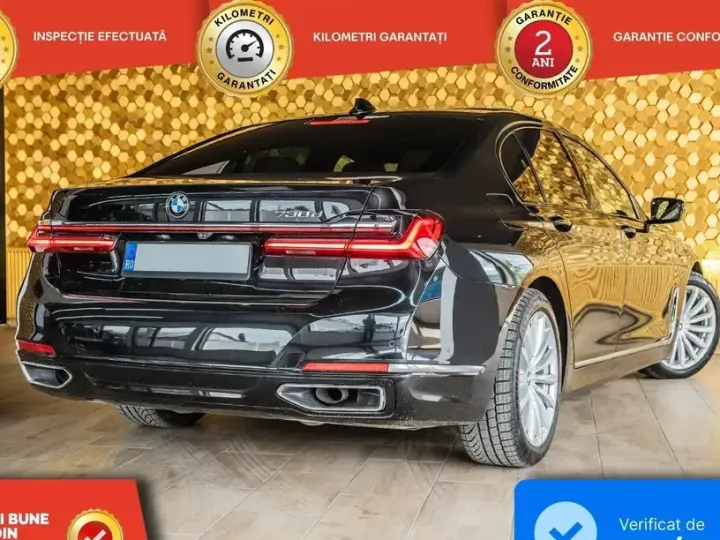 BMW Seria 7 730d MHEV