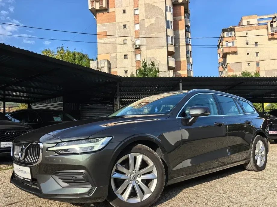 Volvo V60 D3 Geartronic Momentum Pro — imagine 2