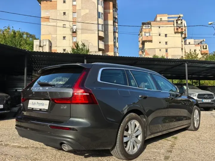 Volvo V60 D3 Geartronic Momentum Pro