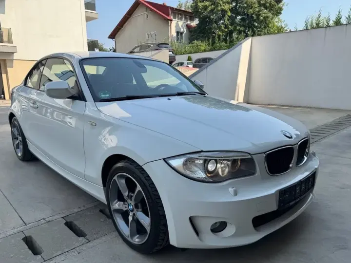 BMW Seria 1 118d Aut. Edition Sport