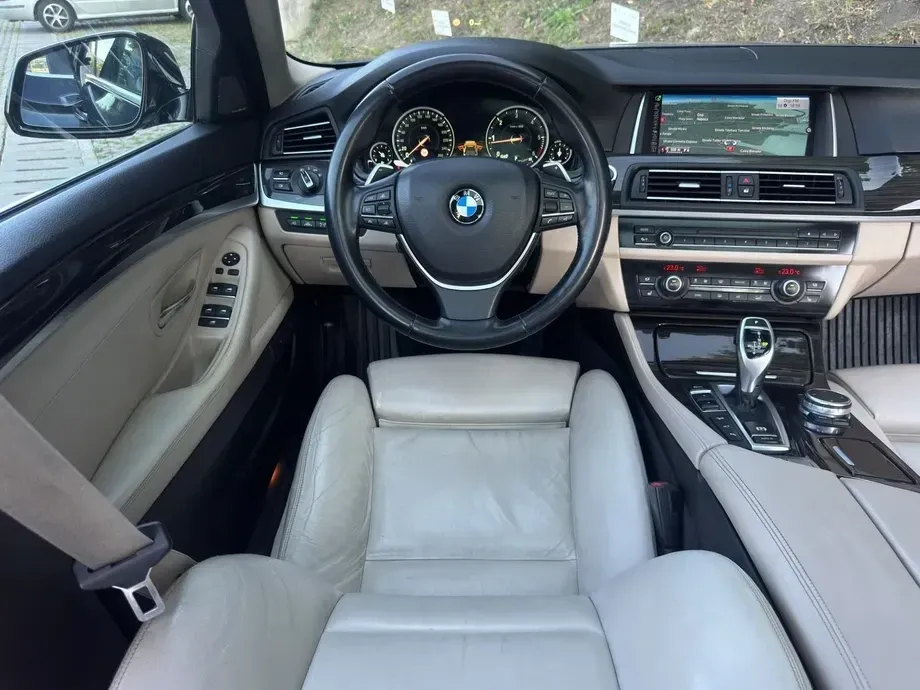 BMW Seria 5 F10/F11/F07 525d Aut. — imagine 6