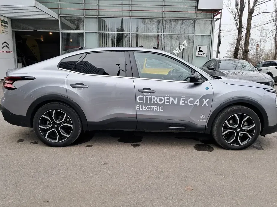 Citroën C4X MAX — imagine 3