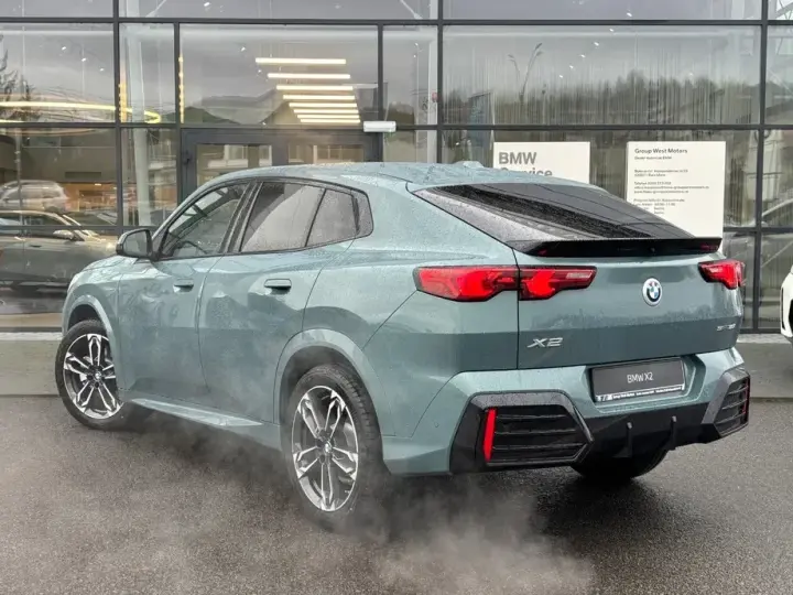 BMW X2 sDrive20i AT MHEV