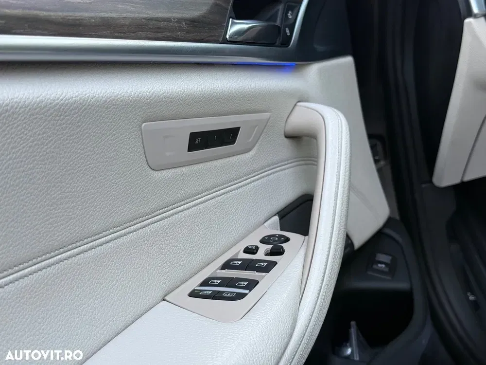 BMW Seria 5 G30/G31 [2017 - Prezent] 530i xDrive Aut. Luxury Line — imagine 5