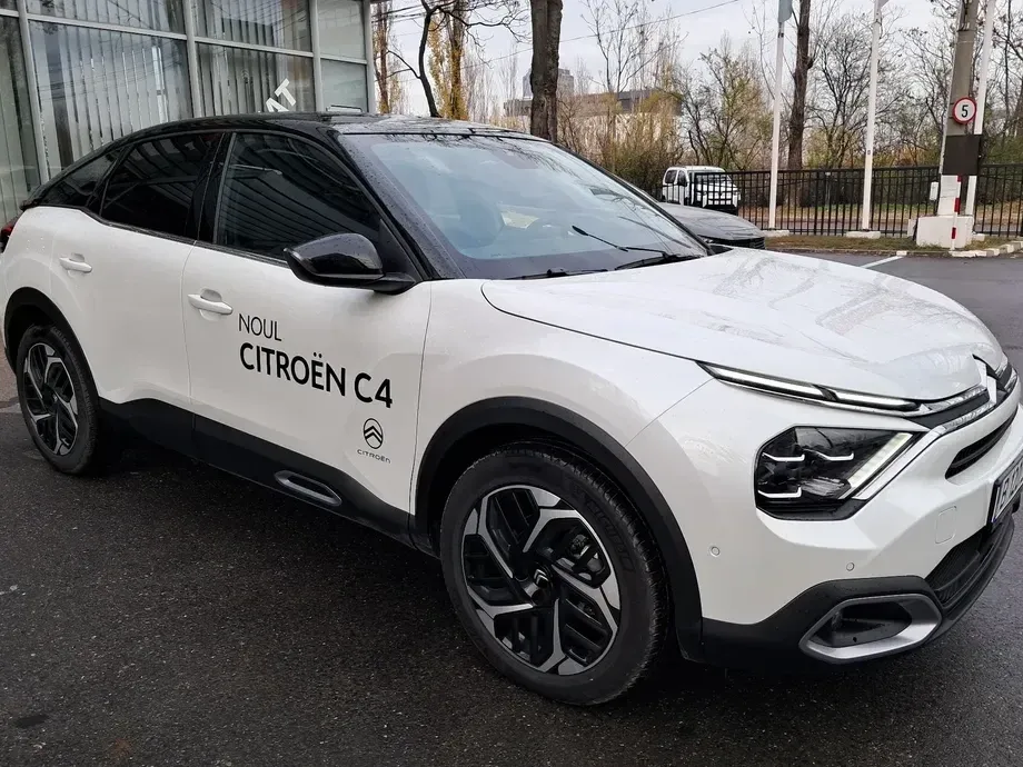 Citroën C4 1.2 PureTech 130 S&S EAT8 MAX — imagine 4