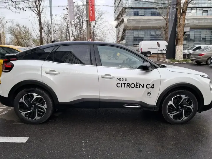 Citroën C4 1.2 PureTech 130 S&S EAT8 MAX