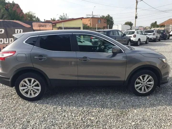 Nissan Qashqai II 1.6L dCi Start/Stop 4X4-i N-Connecta