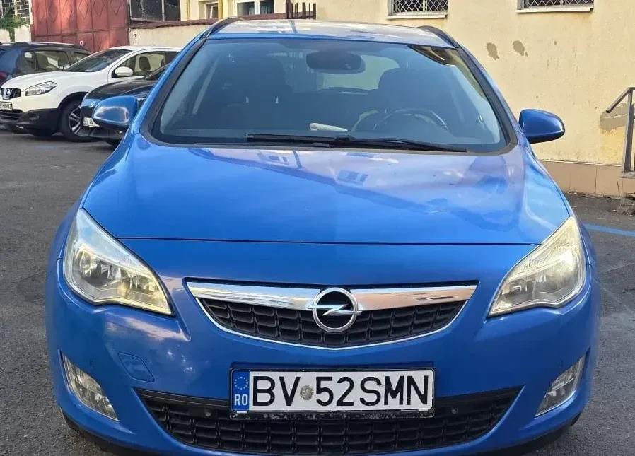 Opel Astra J 1.7 CDTI — imagine 2