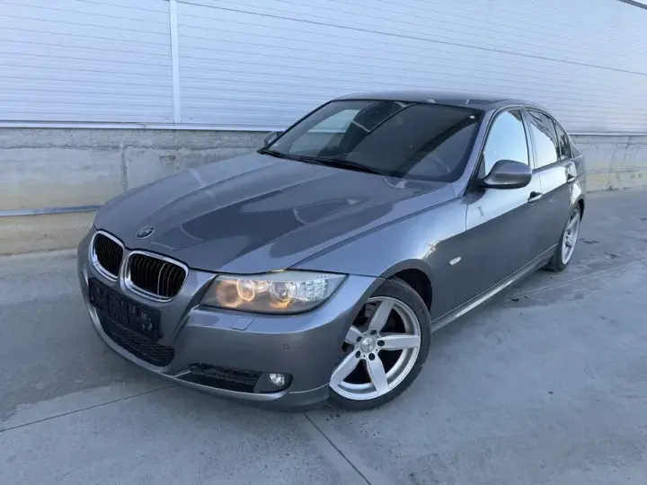 BMW Seria 3 E90/E91/E92/E93 320d DPF Aut.