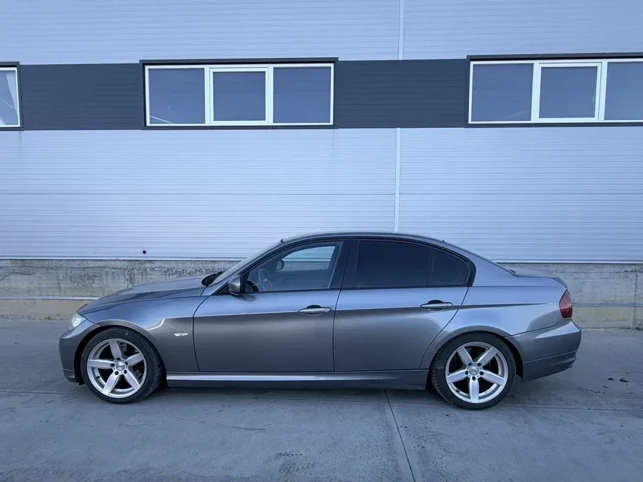 BMW Seria 3 E90/E91/E92/E93 320d DPF Aut. — imagine 6