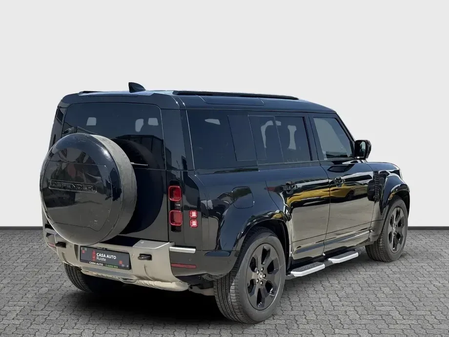Land Rover Defender 110 3.0D 300 MHEV Hard Top X-Dynamic SE — imagine 4