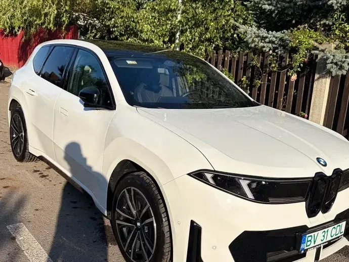 BMW iX3