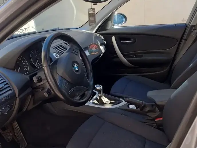 BMW Seria 1 E81/E82/E87/E88 118i Edition Sport