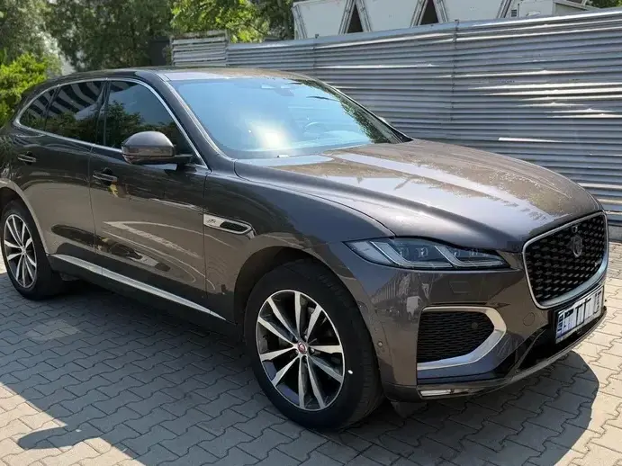 Jaguar F-Pace D200 AWD SE