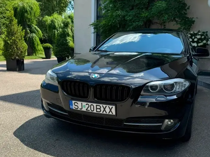BMW Seria 5 F10/F11/F07 520d Aut.