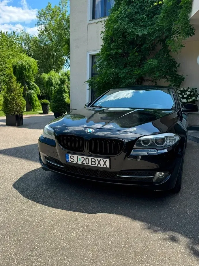 BMW Seria 5 F10/F11/F07 520d Aut. — imagine 2
