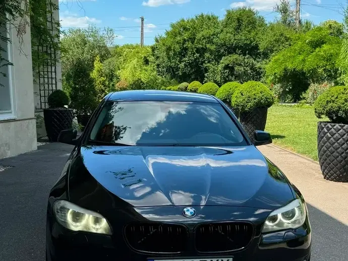 BMW Seria 5 F10/F11/F07 520d Aut.