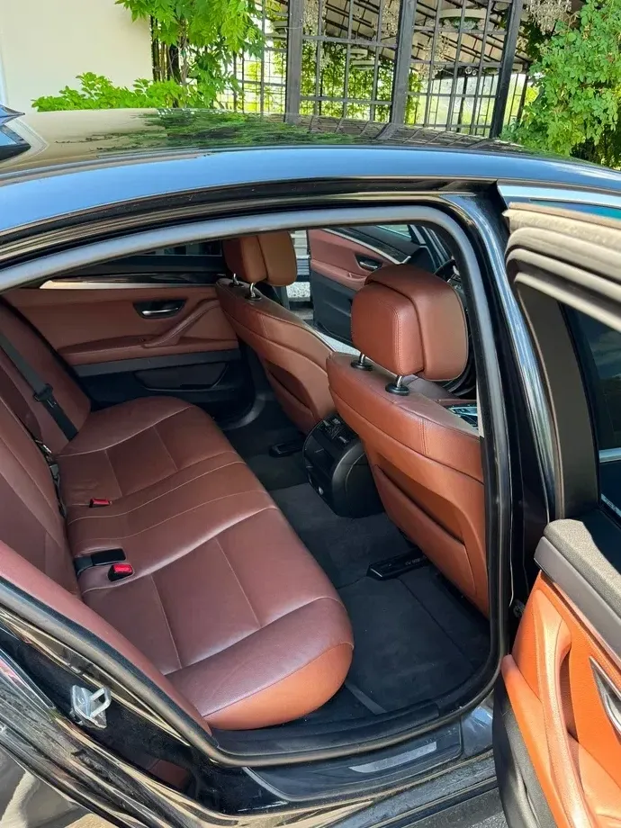 BMW Seria 5 F10/F11/F07 520d Aut. — imagine 6