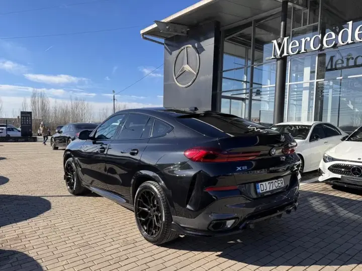 BMW X6 G06