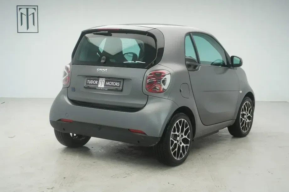 smart fortwo EQ — imagine 4