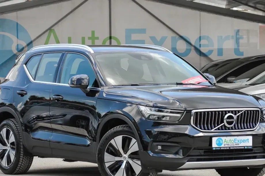 Volvo XC 40 T5 Recharge DKG Essential — imagine 2