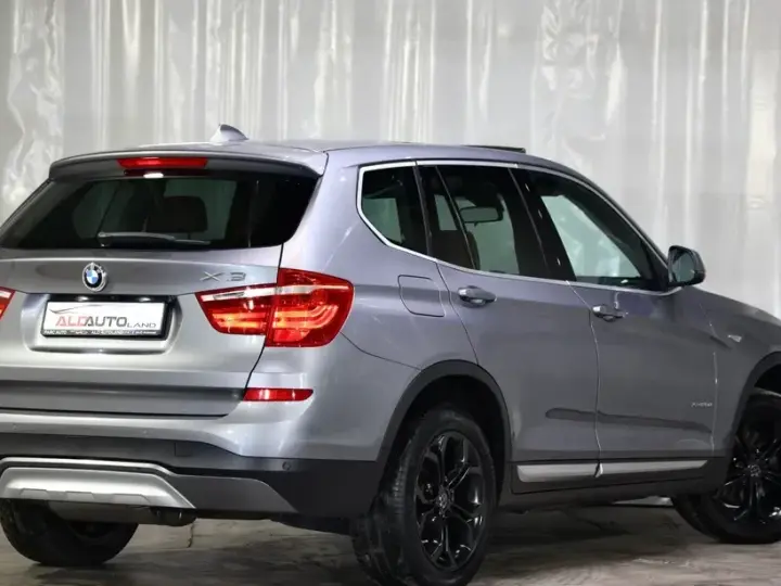 BMW X3 F25