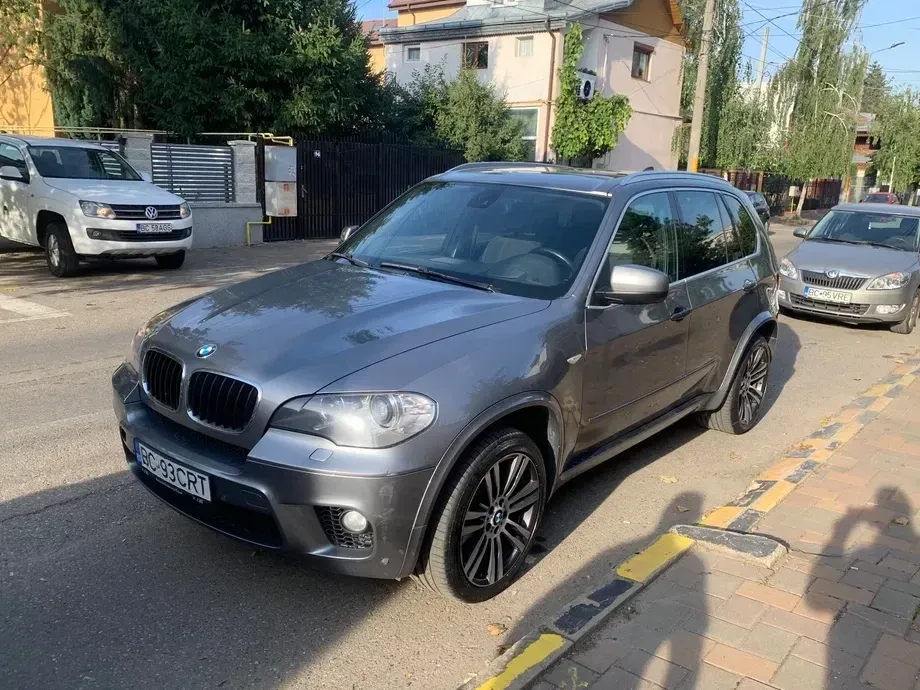 BMW X5 E70 xDrive30d — imagine 2