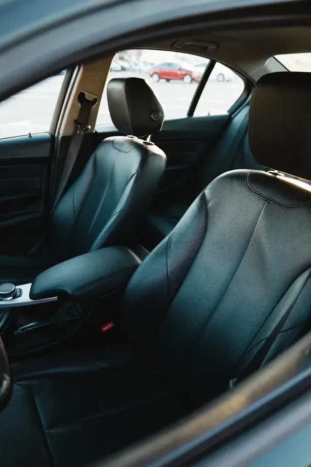 BMW Seria 3 F30/F31/F34 318d — imagine 3