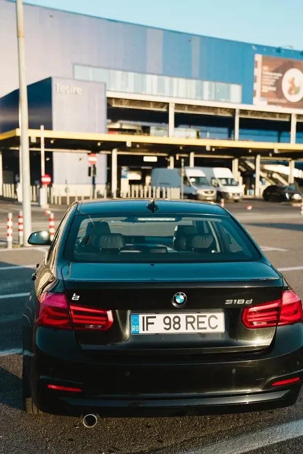 BMW Seria 3 F30/F31/F34 318d — imagine 5