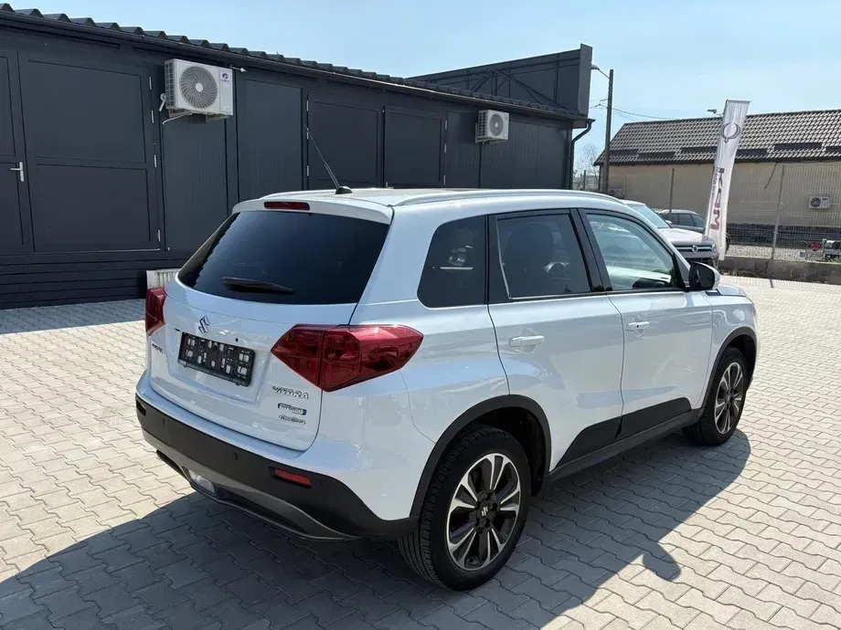 Suzuki Vitara IV 1.4 Boosterjet AllGrip MHEV Luxus — imagine 3