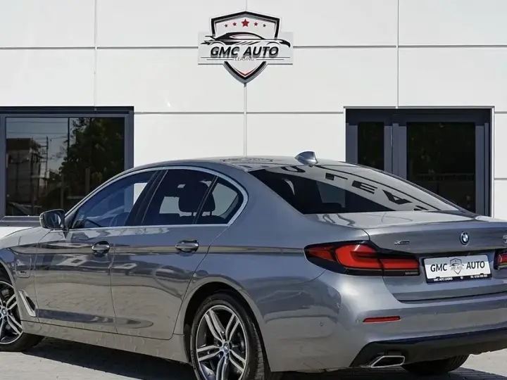 BMW Seria 5 G30/G31 530e xDrive AT PHEV