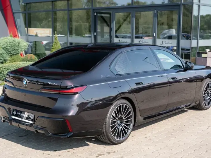 BMW Seria 7 G70