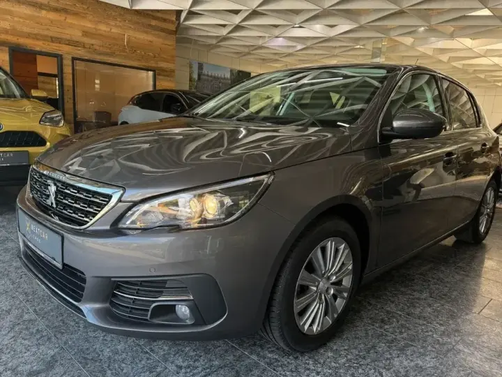 Peugeot 308 II BlueHDi 130 EAT8 Allure