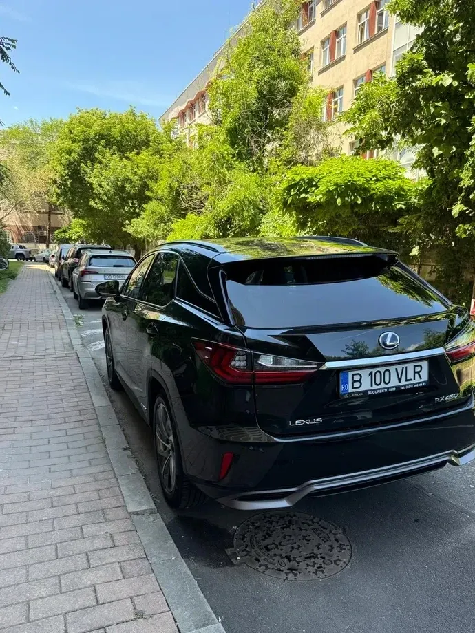 Lexus RX IV 450h Luxury Line — imagine 5