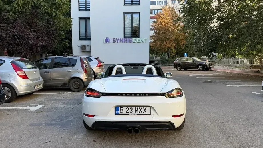 Porsche Boxster PDK — imagine 5