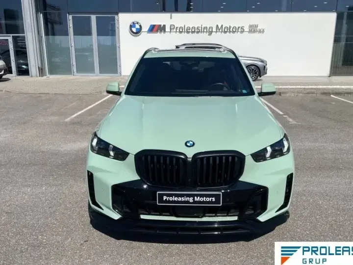 BMW X5 xDrive40i AT MHEV