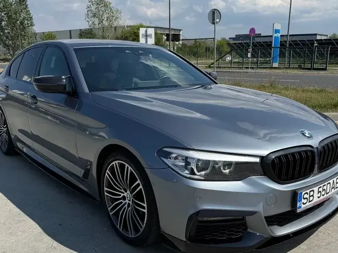 BMW Seria 5 G30/G31 530d xDrive AT