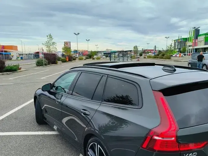 Volvo V60 II D4 Geartronic R-Design