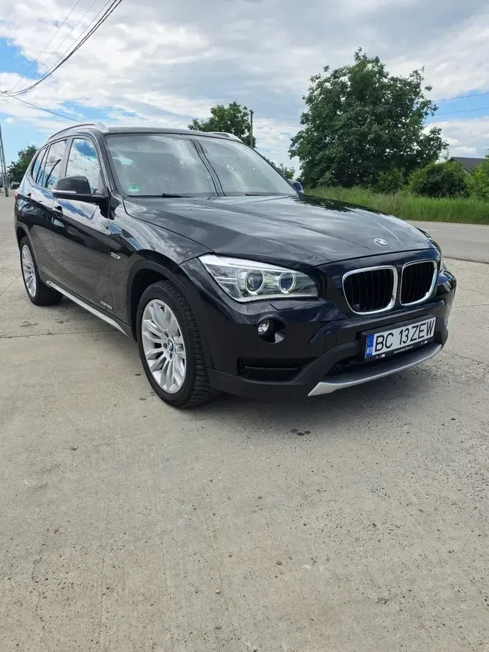 BMW X1 E84 sDrive18d Aut. — imagine 2